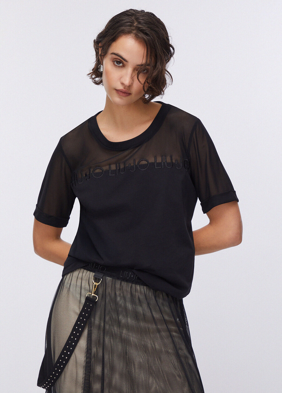 jersey and mesh t-shirt