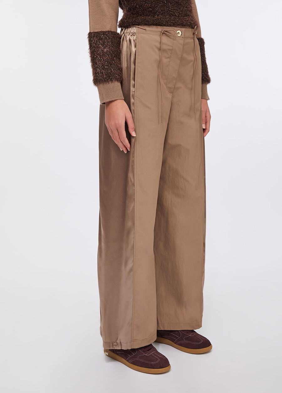 jogging trousers in nylon and satin