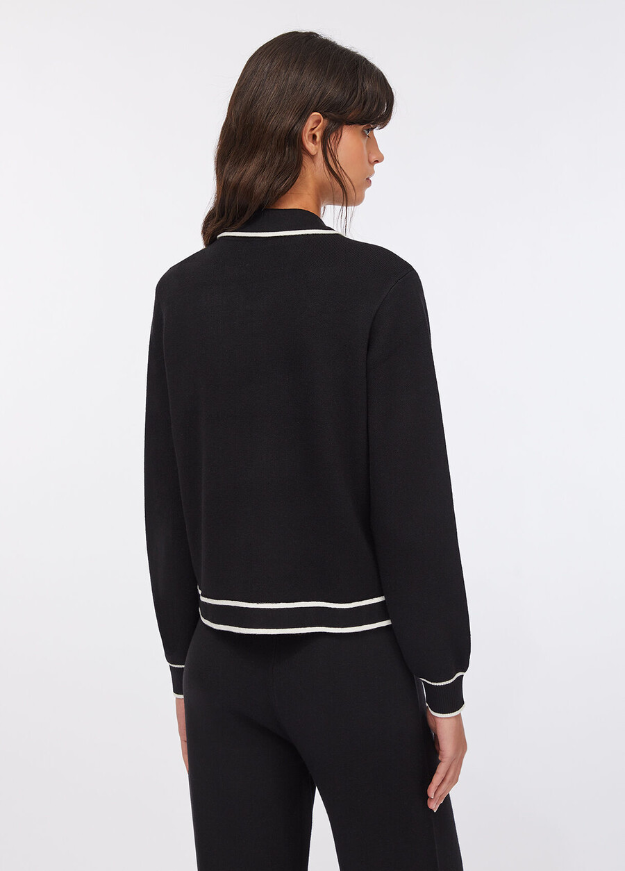cardigan with zip