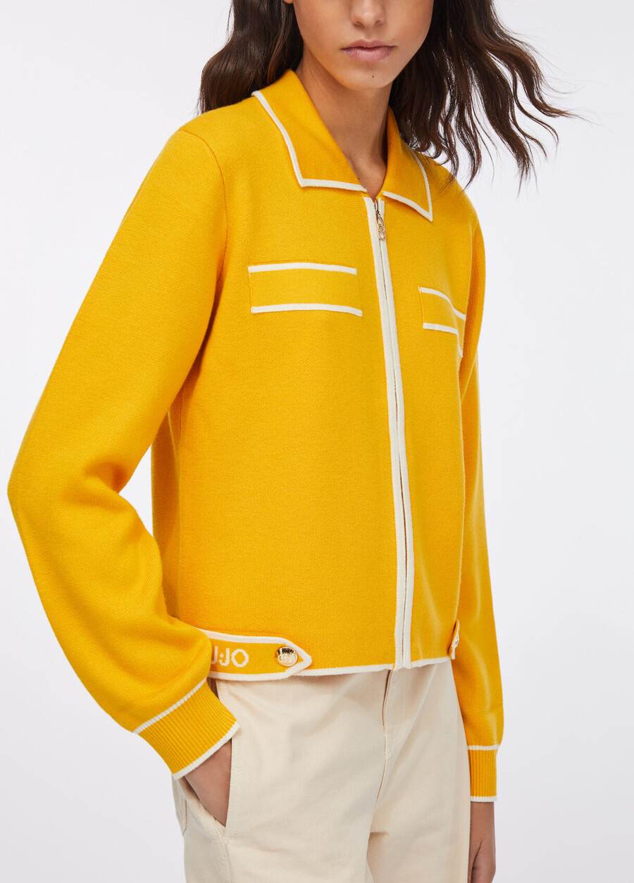 cardigan with zip