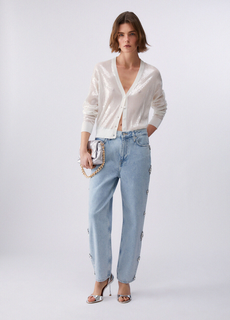 straight-fit jeans with bejewelled embellishment