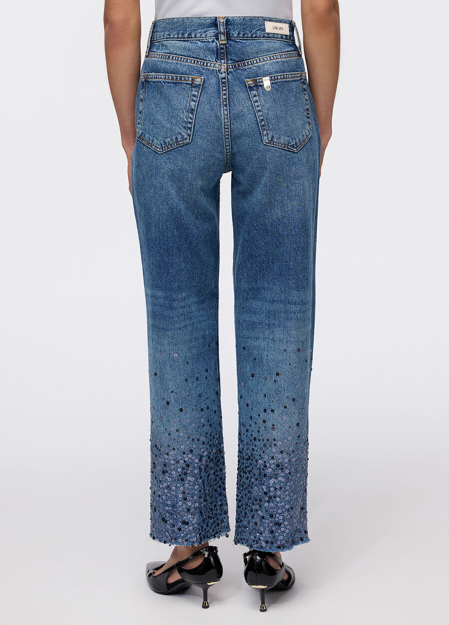 straight-leg jeans with sequins