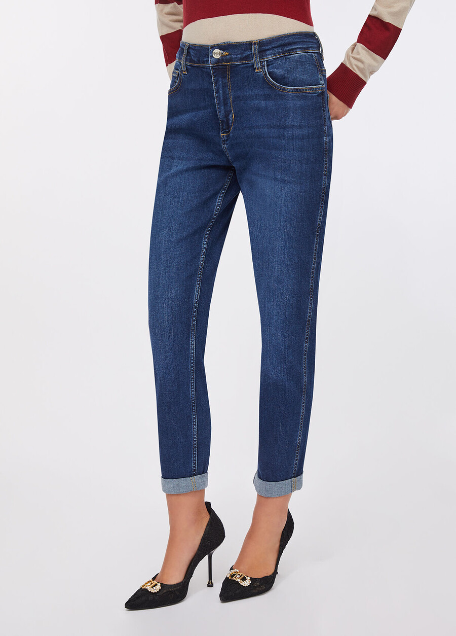 carrot-fit high-rise jeans