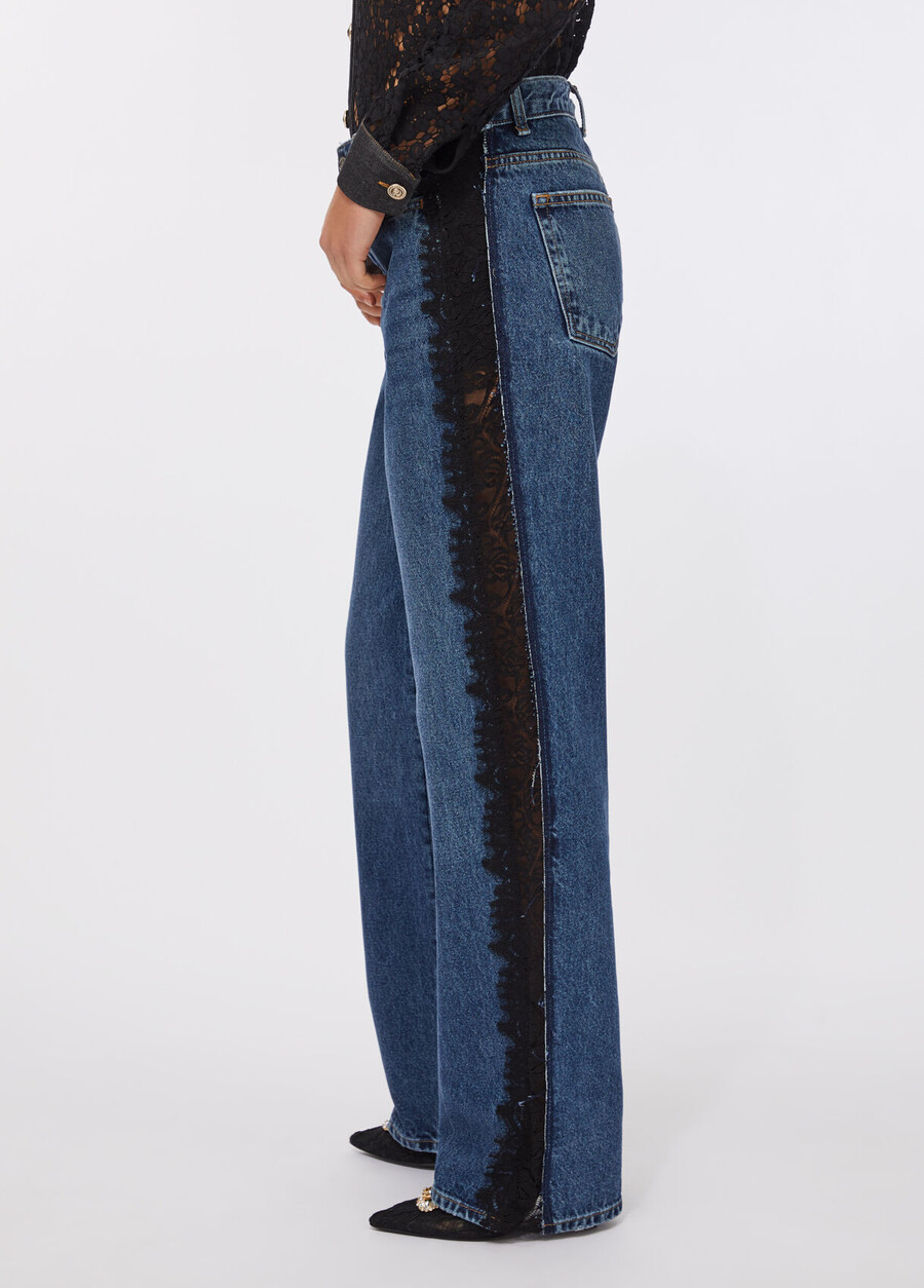 straight-leg jeans with lace