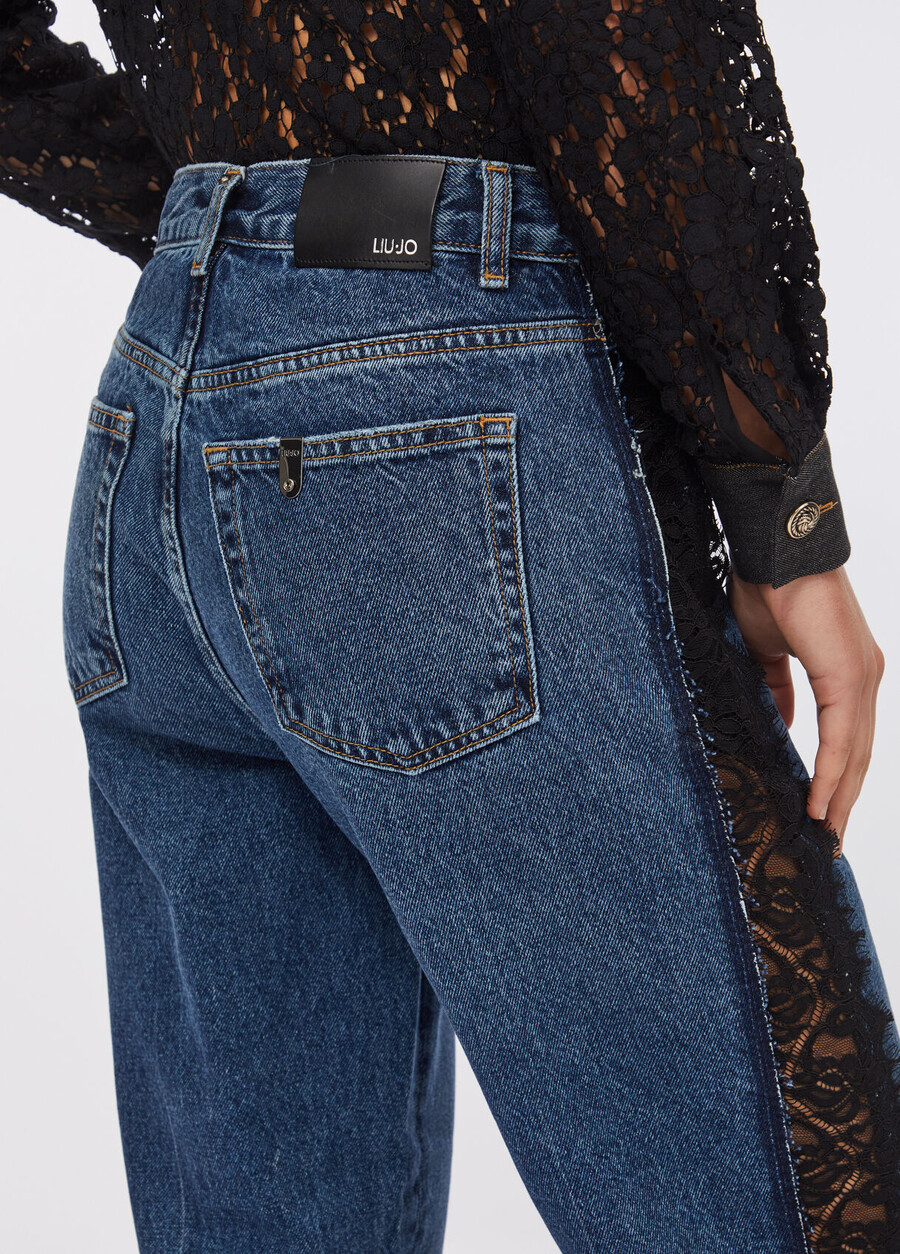 straight-leg jeans with lace
