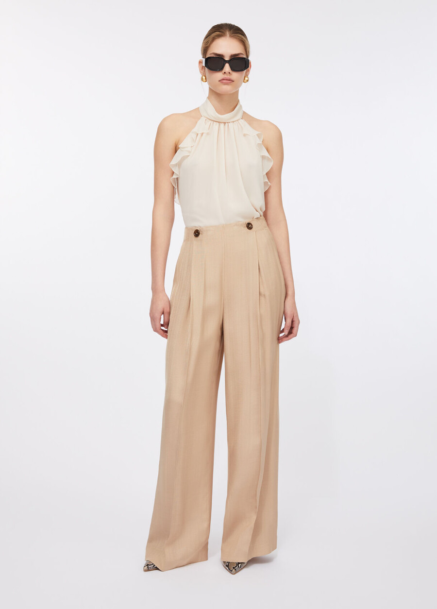 wide leg trousers