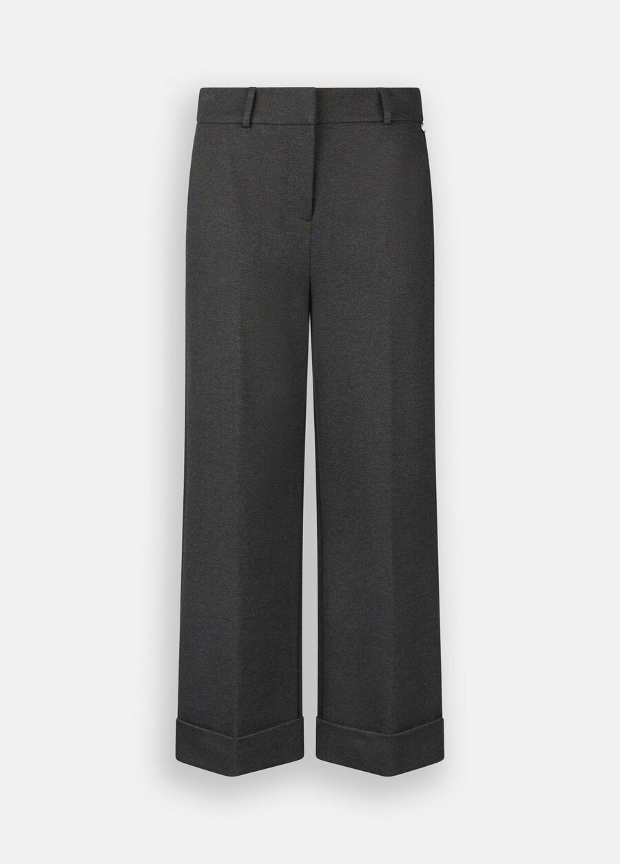 cropped trousers with pleat