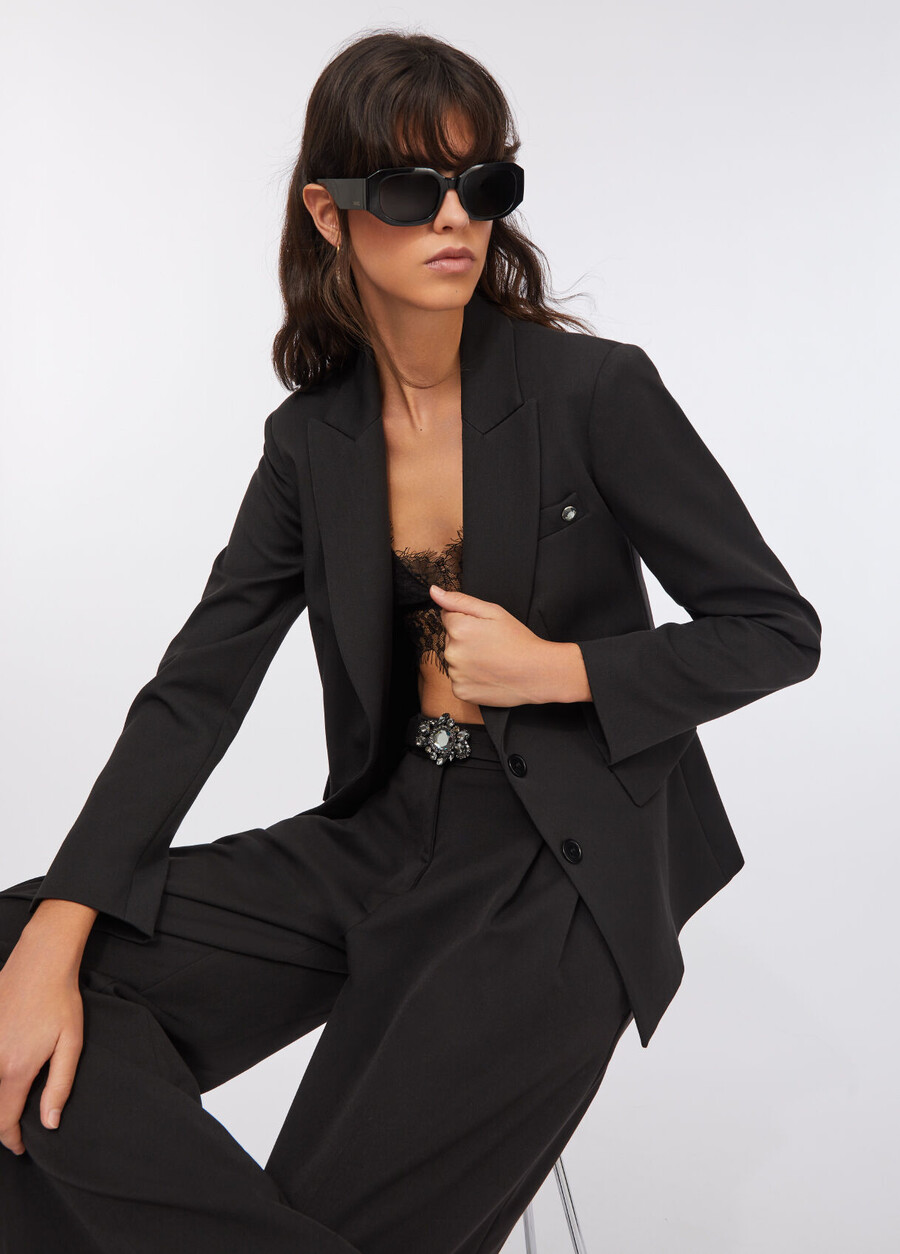 slim-fit blazer