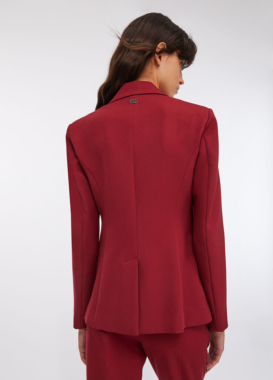 slim-fit blazer