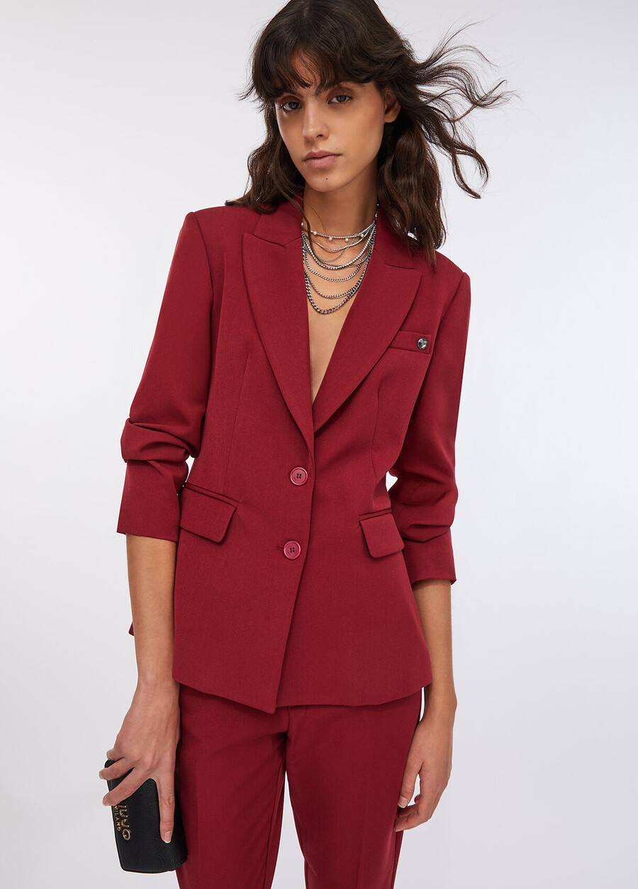 slim-fit blazer