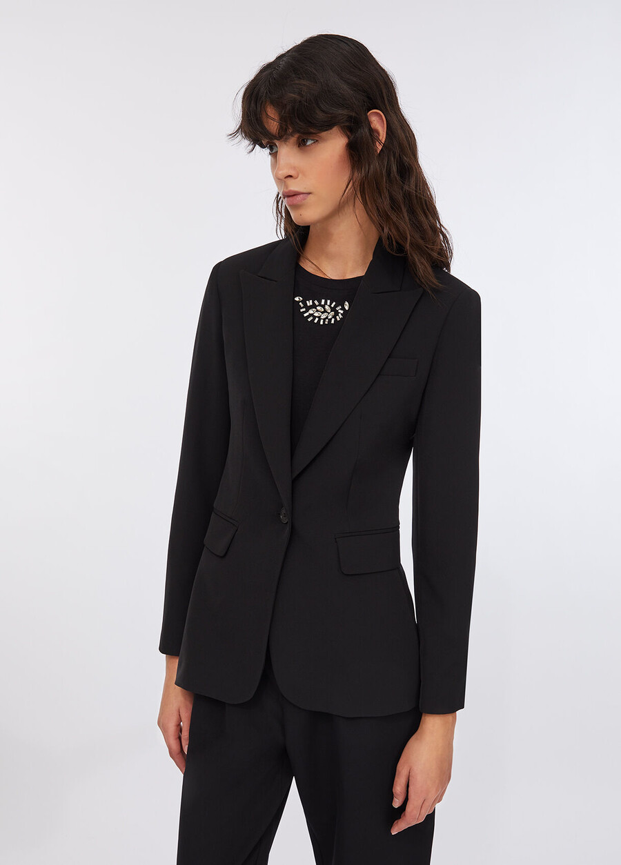 slim-fit blazer
