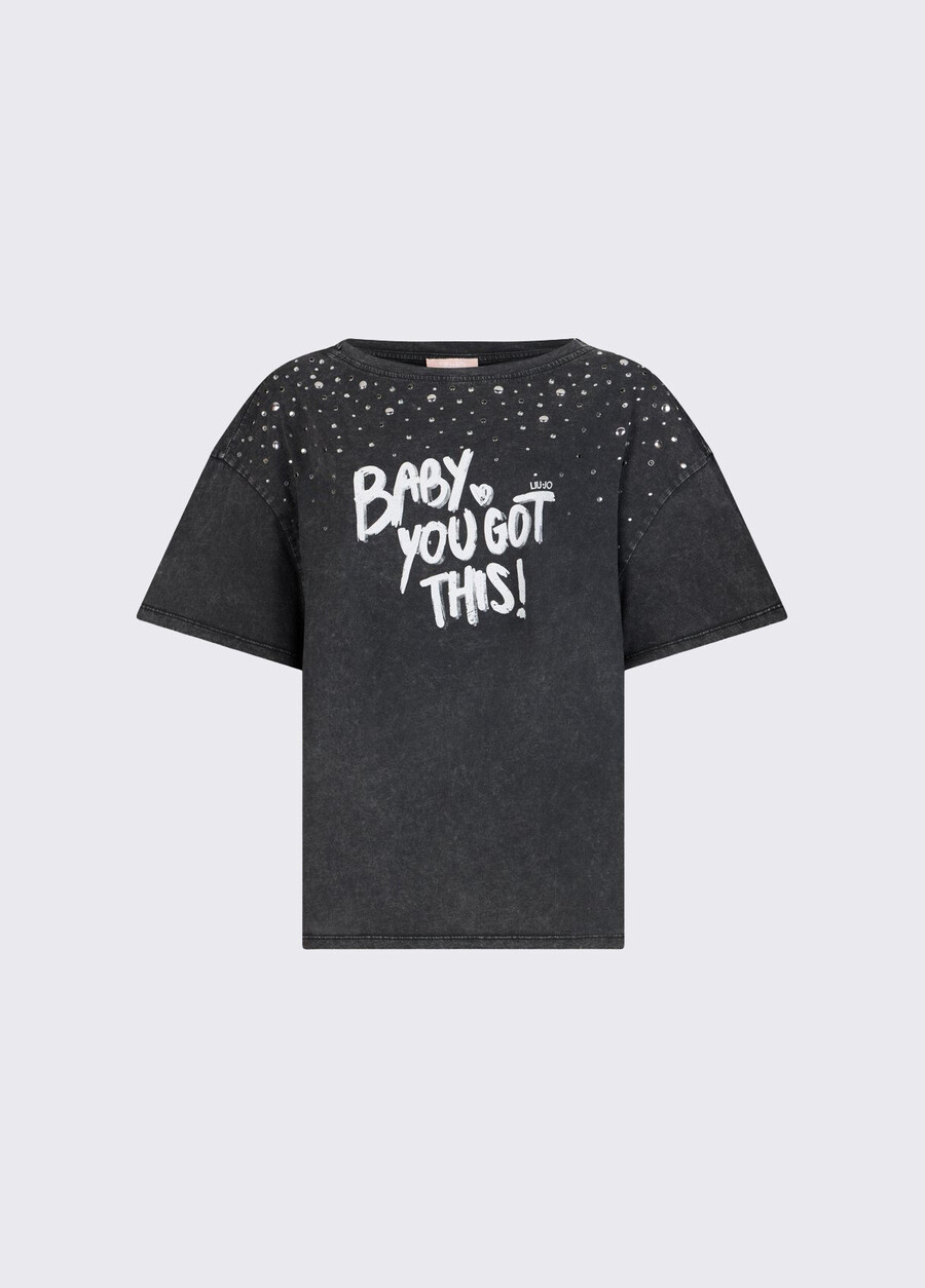 t-shirt with print and appliqués