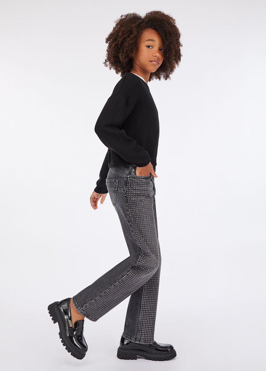 straight-leg jeans with rhinestones