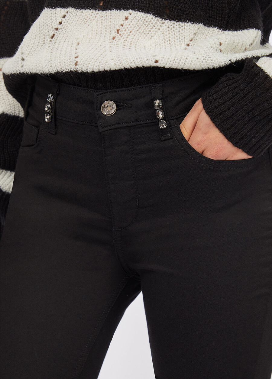skinny trousers with gemstones