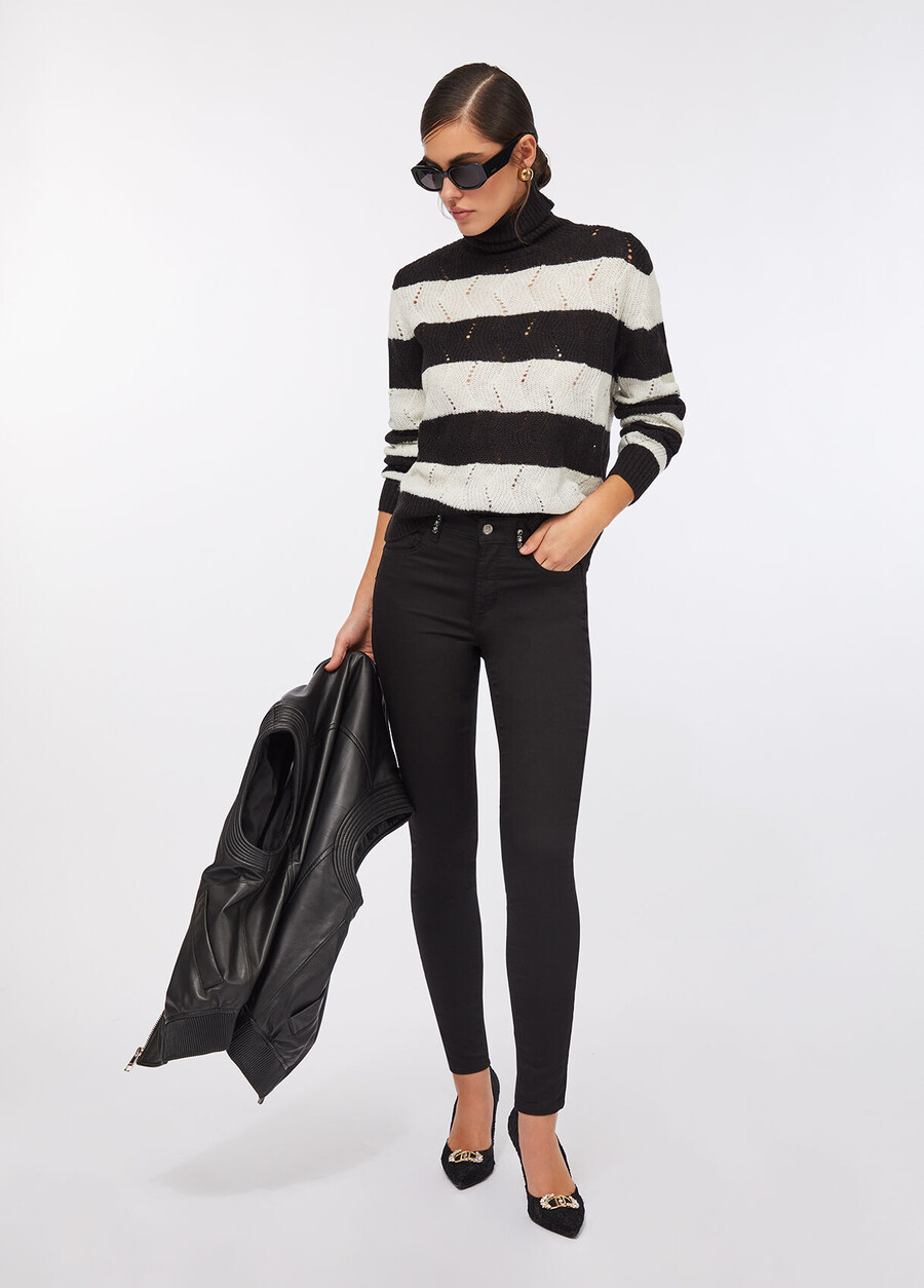 skinny trousers with gemstones