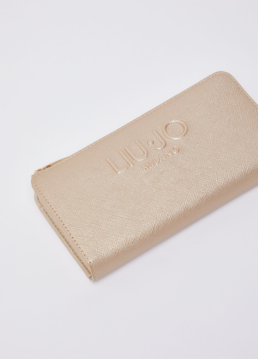large purse with zip