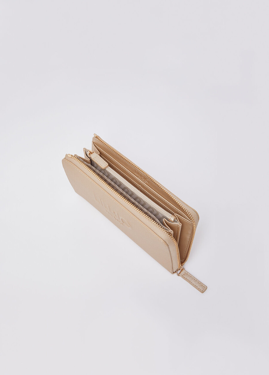 large purse with zip