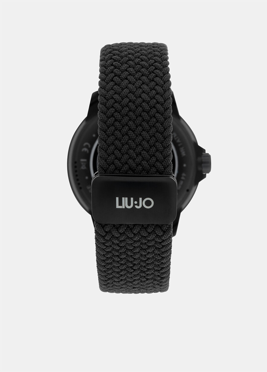 smartwatch with nylon strap